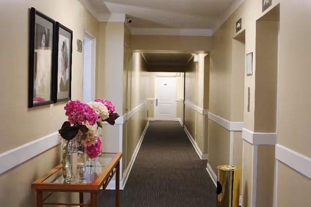SUITE EXECUTIVE