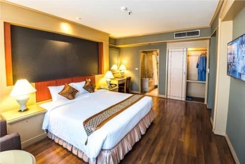 Superior Suite
