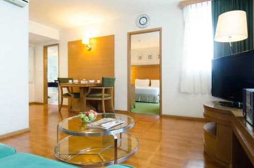 One-Bedroom Suite