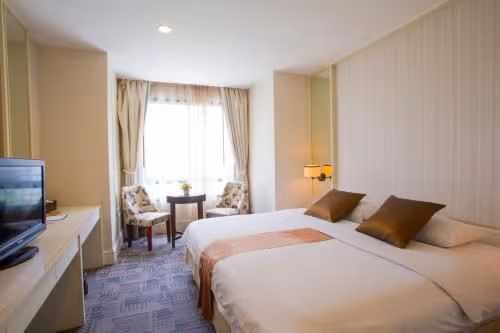 Deluxe Double or Twin Room