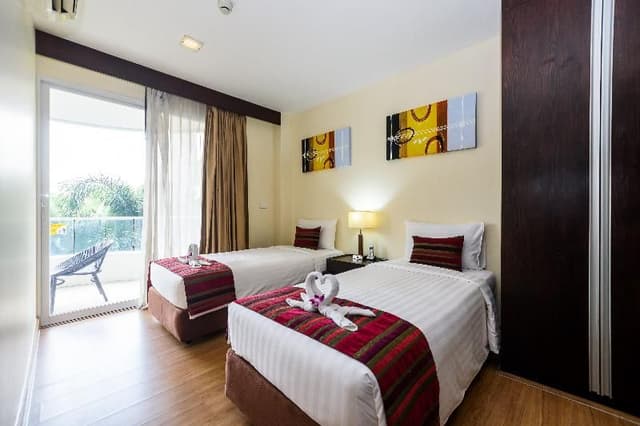 SUITE TWO BEDROOMS