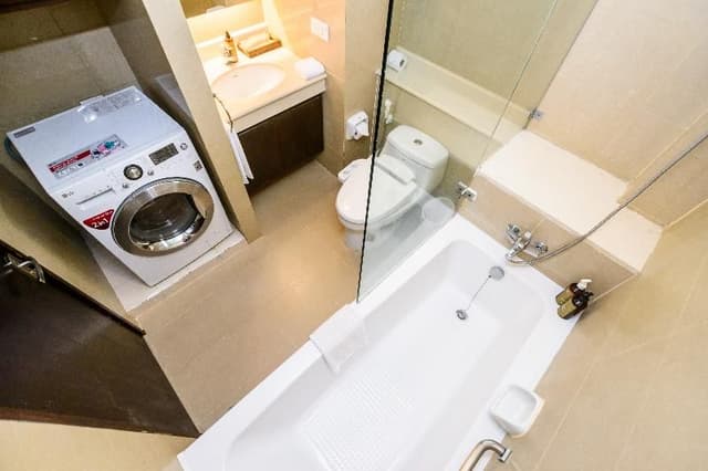 SUITE TWO BEDROOMS