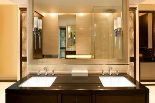Astor Suite, 1 Bedroom Suite, 1 King, Golf course view