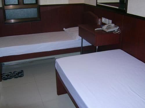 Economy Triple Room
