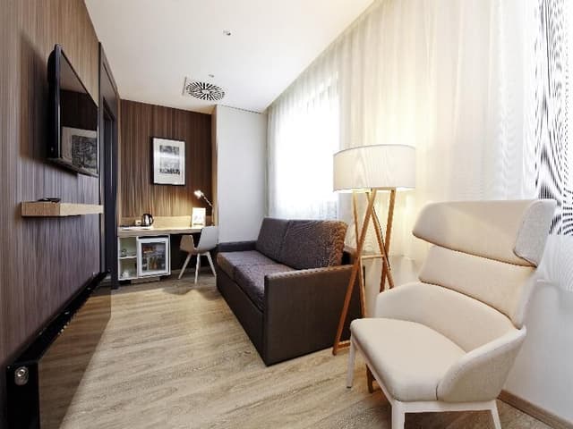 JUNIOR SUITE STANDARD