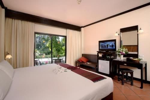Deluxe Double Room with Pool Access