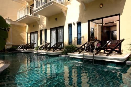 Deluxe Double Room with Pool Access