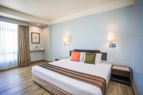 Deluxe Double or Twin Room