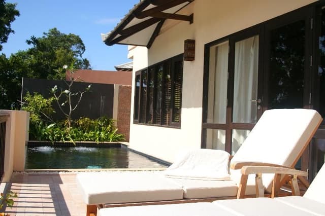 VILLA POOL VIEW TWO BEDROOMS
