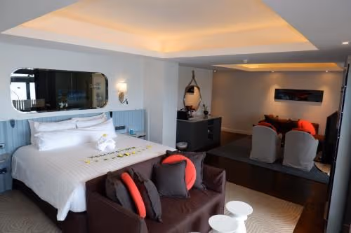Beachfront Suite