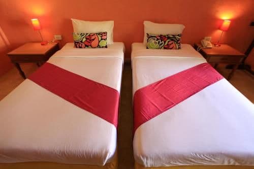 Standard Twin Room with Garden View