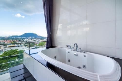 Honeymoon Spa Studio
