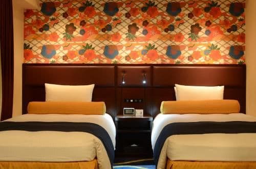 Deluxe Room with View Bath - Non-Smoking