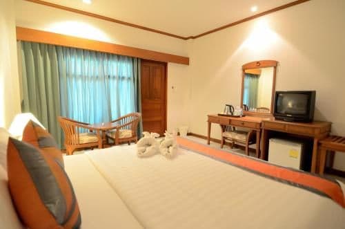 Deluxe Double or Twin Room