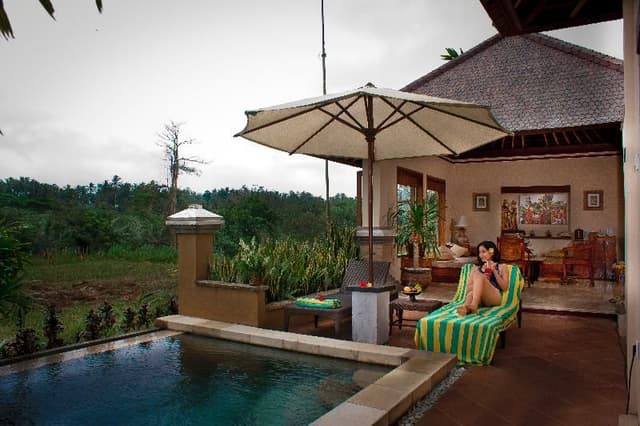 VILLA DELUXE WITH PRIVATE POOL