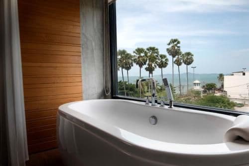 L Executive Double Room