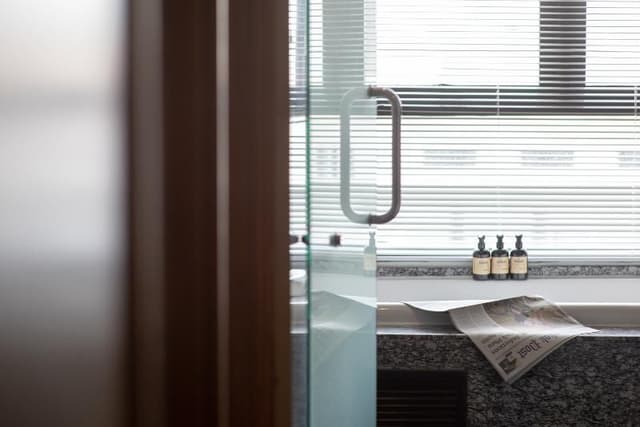 SUITE WITH JACUZZI