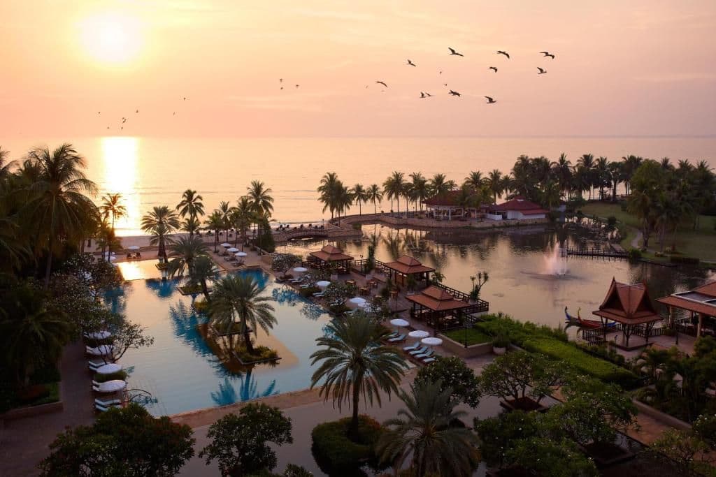Dusit Thani Hua Hin Dusit Thani Hua Hin