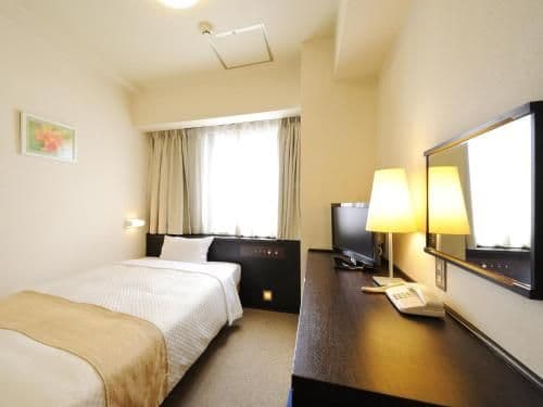 Single Room - Non-Smoking