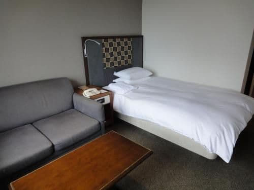 Single Room - Smoking