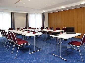MERCURE HOTEL STUTTGART SCHWIEBERDINGEN MERCURE HOTEL STUTTGART SCHWIEBERDINGEN
