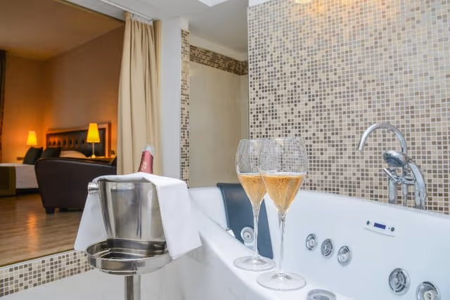 JUNIOR SUITE STANDARD
