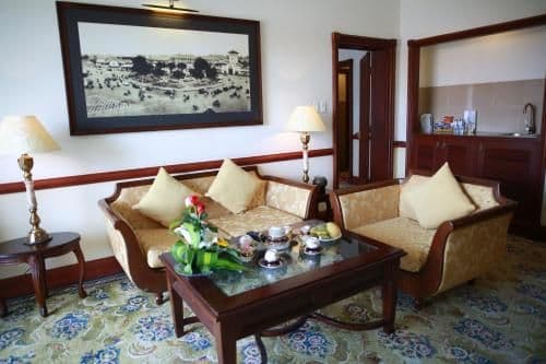 Deluxe Suite