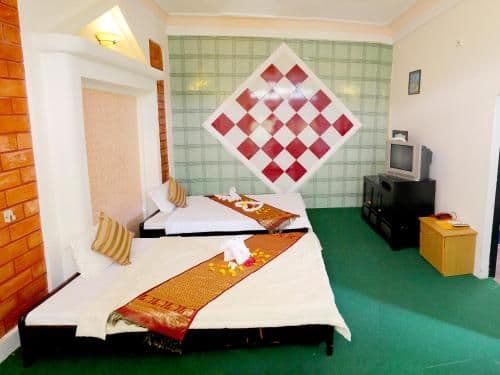 Deluxe Double or Twin Room