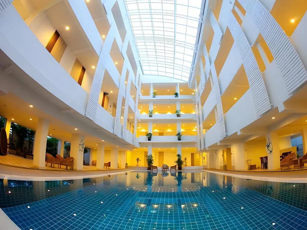 โรงแรมตรัง กรุงเทพ โรงแรมตรัง กรุงเทพ