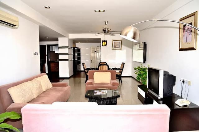 APARTMENT DELUXE