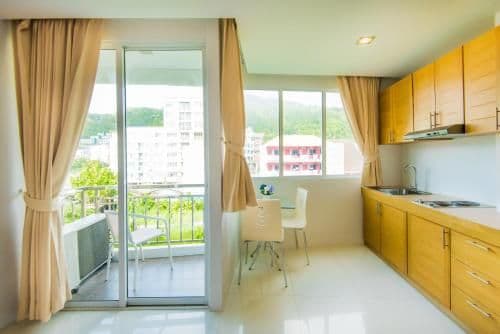 Deluxe Room with Kitchen