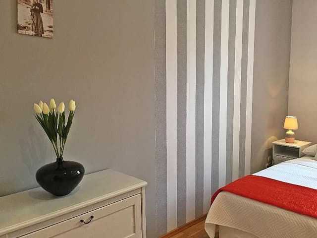 APARTMENT CAPACITY 6 TWO BEDROOMS