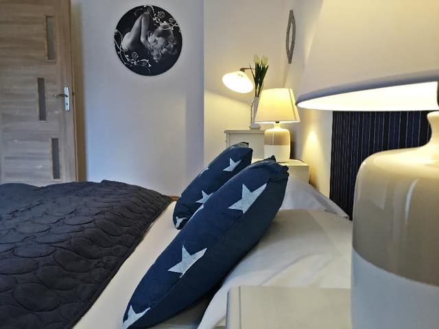APARTMENT CAPACITY 5 TWO BEDROOMS