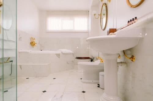 Yering Suite