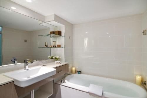 Deluxe Guest Room