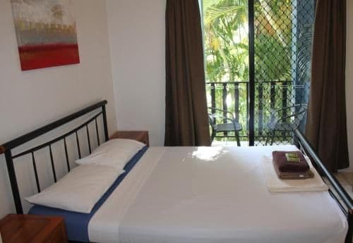 Colonial Queen Suite