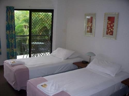 Twin Single Suite