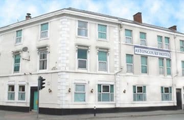 Smart Aston Court Hotel