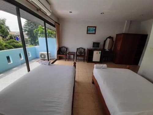 Twin Room with Balcony