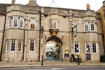 BEST WESTERN ANGEL & ROYAL HOTEL BEST WESTERN ANGEL & ROYAL HOTEL