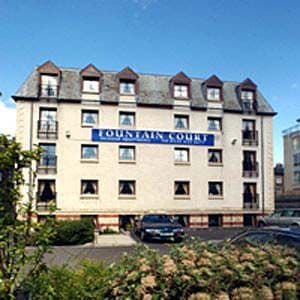 Fountain Court Aparthotel