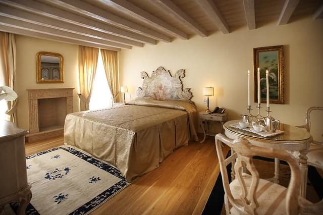 JUNIOR SUITE LUXURY