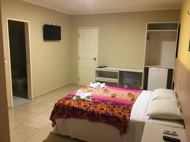 APARTMENT CAPACITY 2