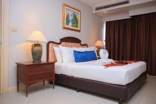 Two-Bedroom Suite