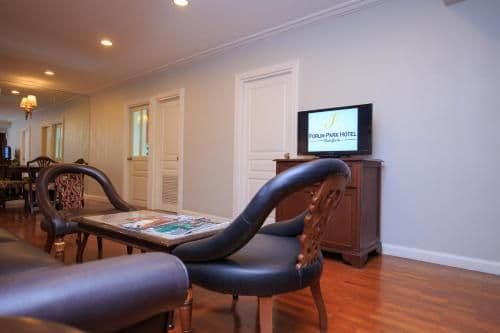 Two-Bedroom Suite