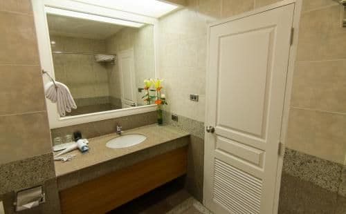 Deluxe Double or Twin Room with Balcony