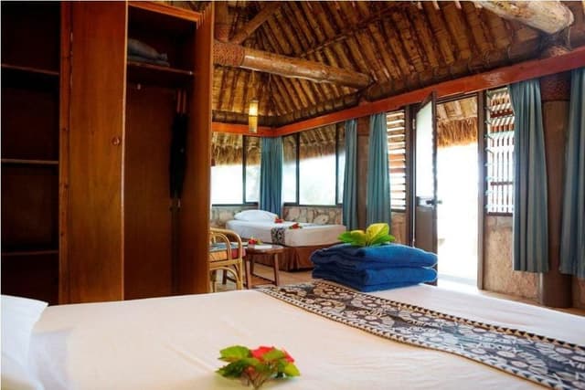 BUNGALOW BEACH FRONT