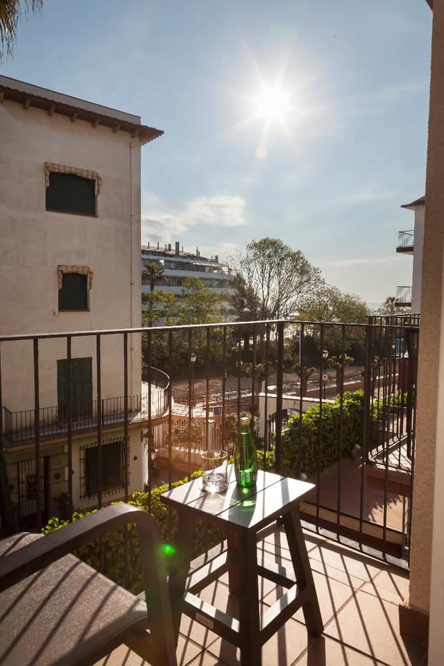 DOUBLE WITH BALCONY