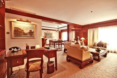 Executive Suite