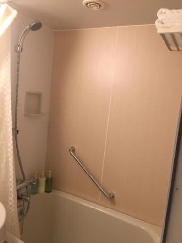 Twin Room - Non-Smoking